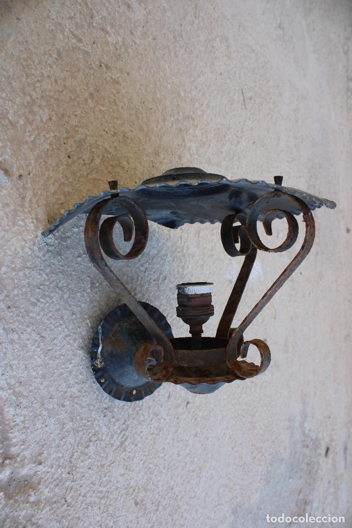 Antig&uuml;edades: aplique de forja - Foto 1