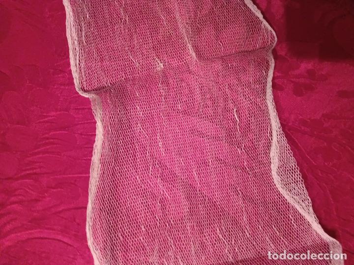 Antig&uuml;edades: Gasa / pa&ntilde;uelo antiguo blanco transparente largo rectangular - Foto 3
