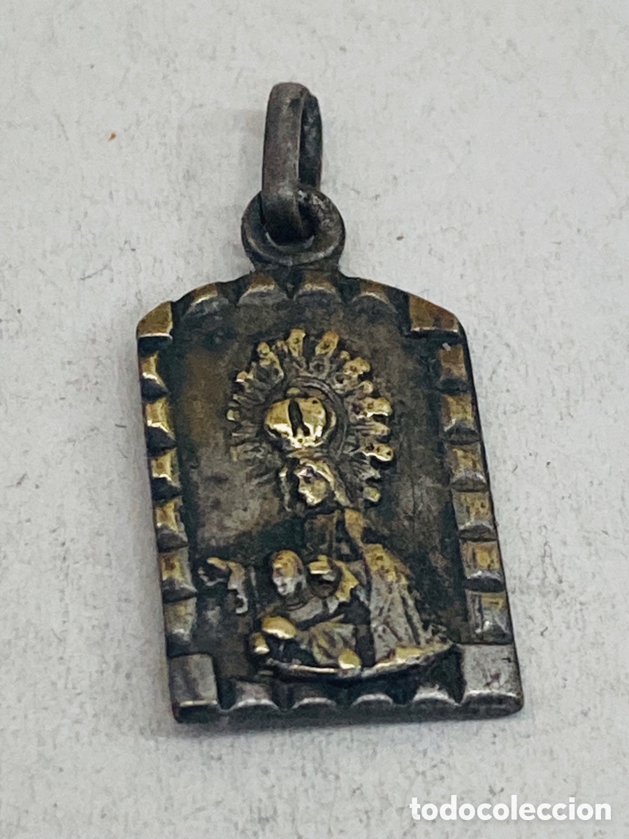 Antig&uuml;edades: Medalla religiosa met&aacute;lica - Foto 1