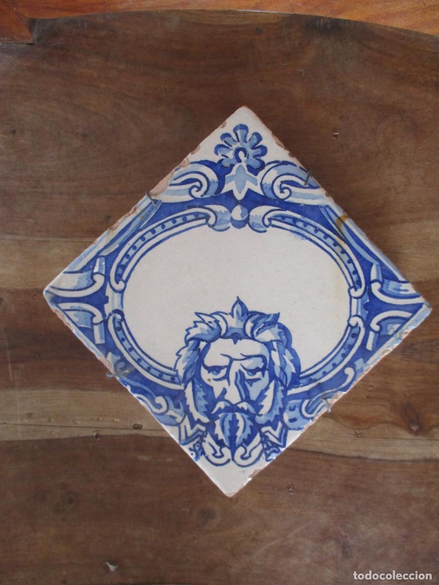 Antig&uuml;edades: Azulejo muy antiguo - Foto 1