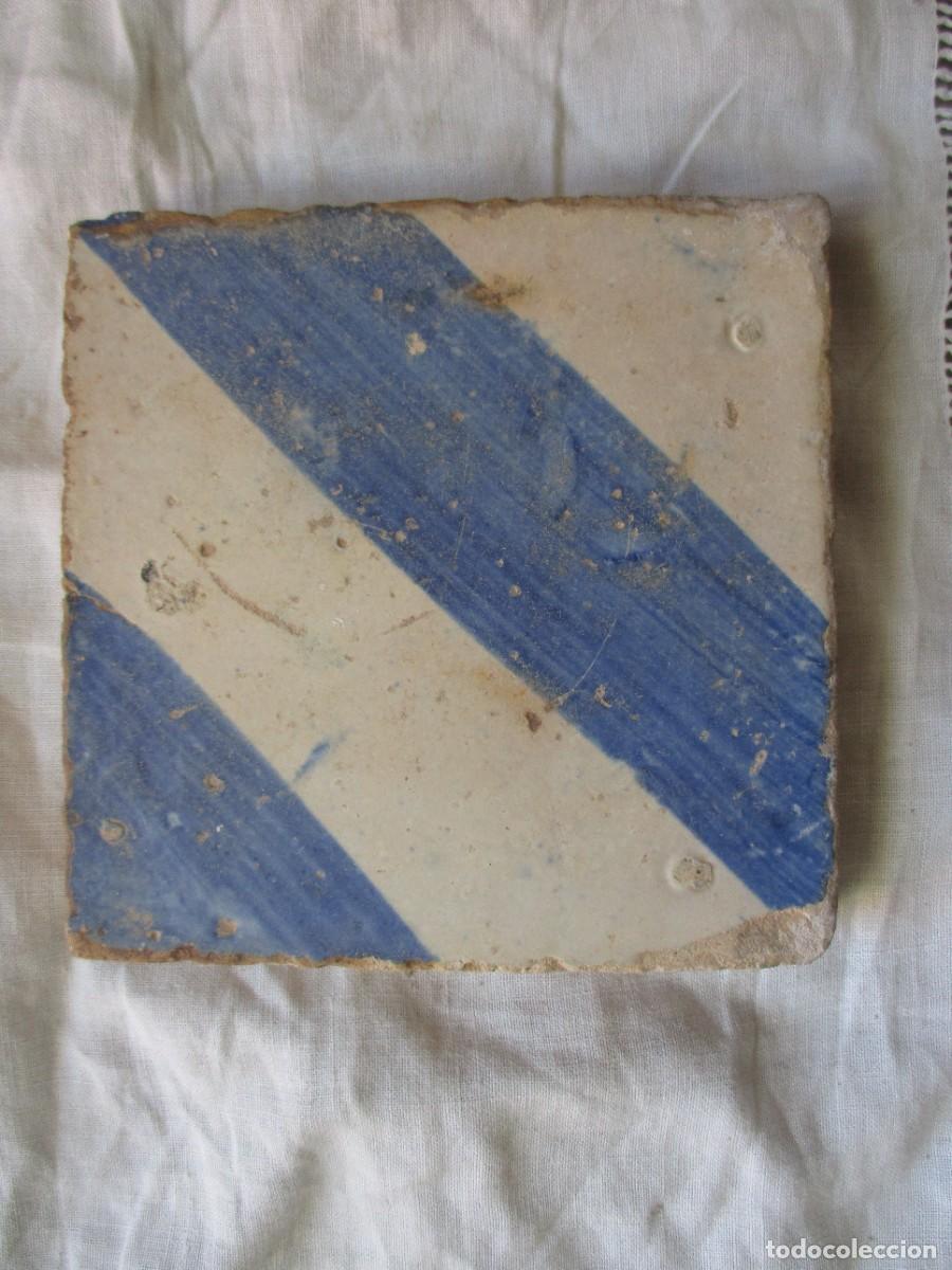 Antig&uuml;edades: Azulejo Gotico siglo XV - Foto 1