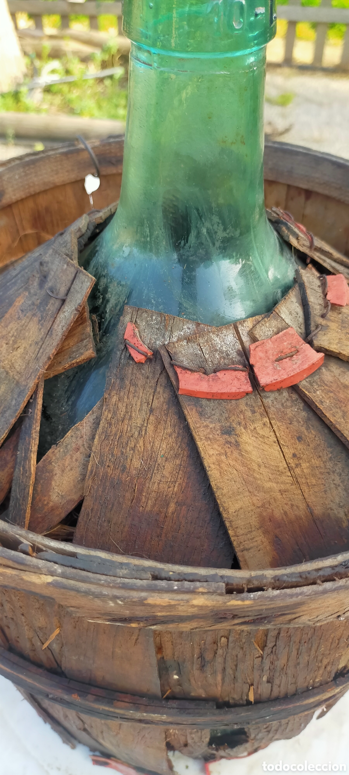 Antig&uuml;edades: Garrafa Viresa 10 litros recubierta de madera - Foto 5