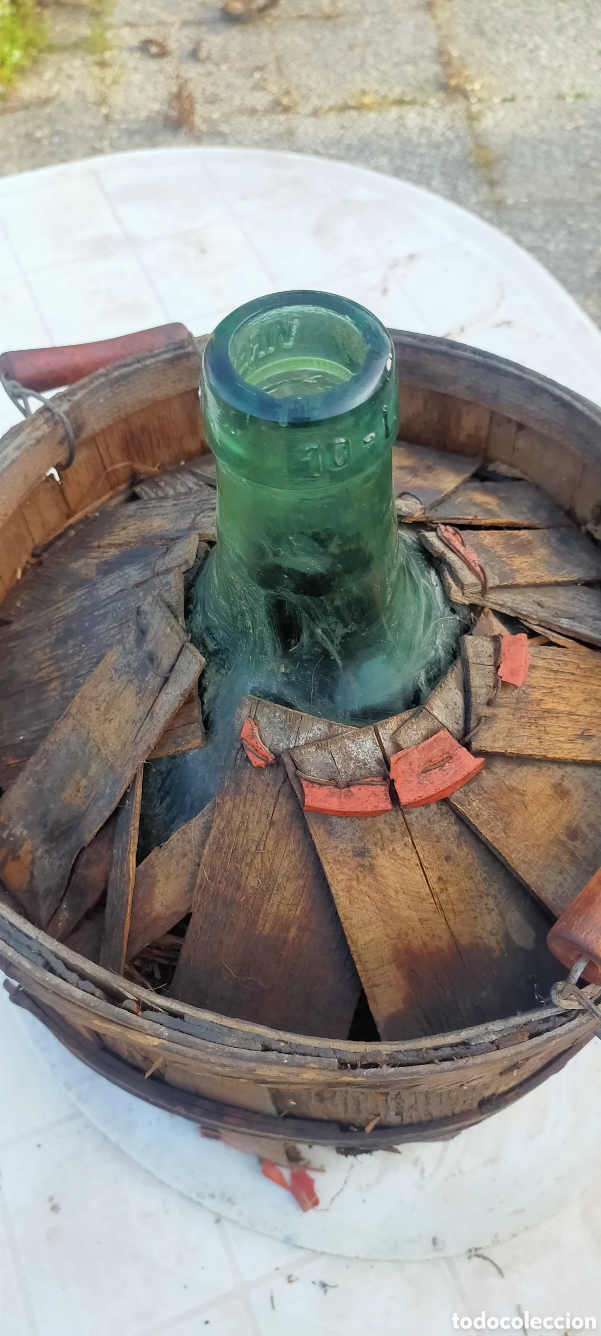Antig&uuml;edades: Garrafa Viresa 10 litros recubierta de madera - Foto 3