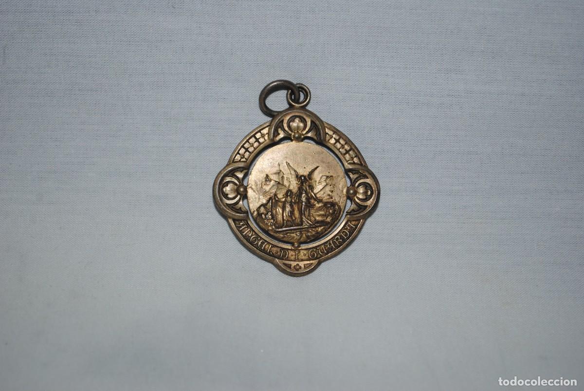 Antig&uuml;edades: MEDALLA DEL ANGEL DE LA GUARDA . - Foto 1