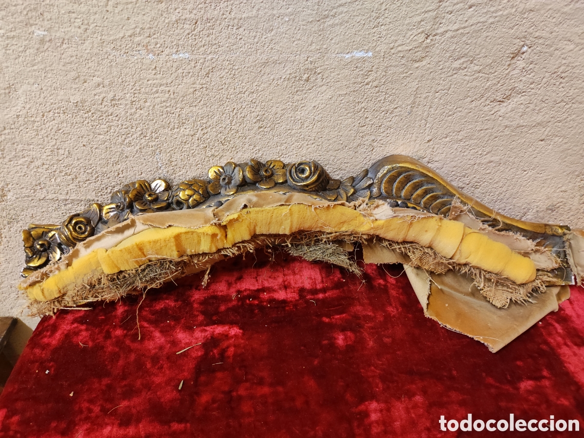 Antig&uuml;edades: Remate tallado y dorado - Foto 1