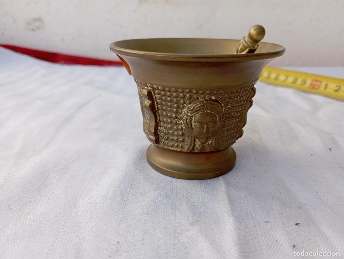 Antig&uuml;edades: mortero de bronce - Foto 2