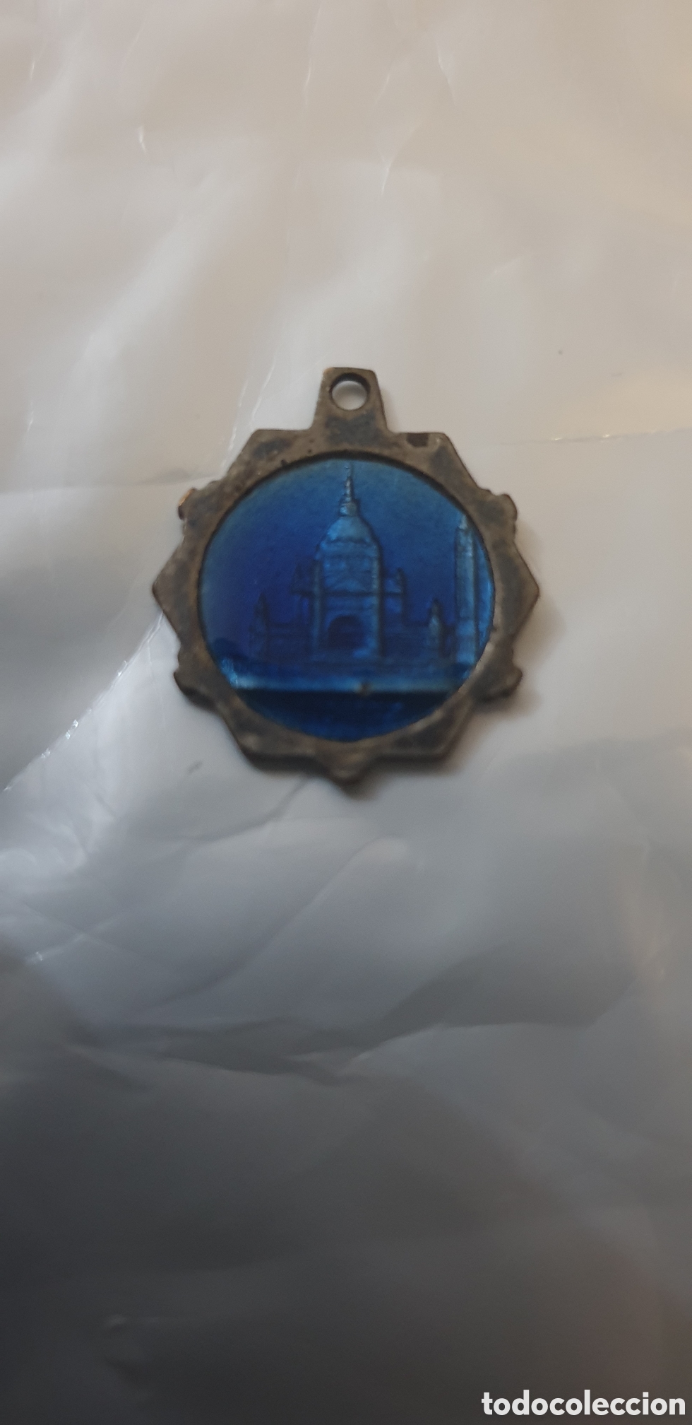 Antig&uuml;edades: Mini medalla vintage de la Virgen - Foto 2