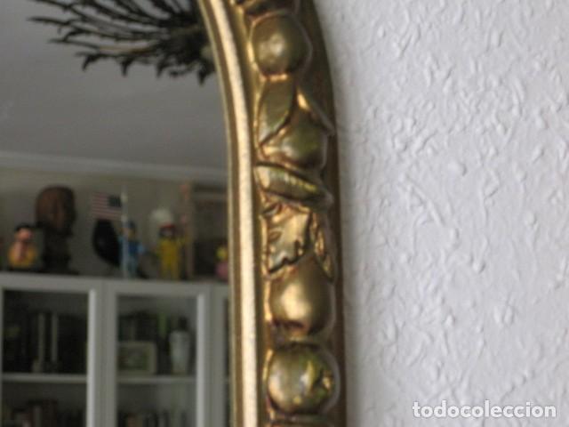 Antig&uuml;edades: PRECIOSO ESPEJO DE MADERA DORADA - Foto 4
