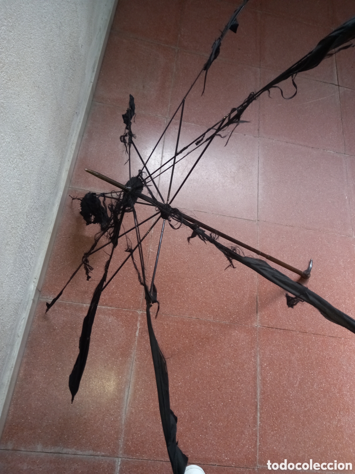 Antig&uuml;edades: Antigua sombrilla de se&ntilde;ora. - Foto 8