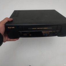 Antigüedades: ANTIGUO REPRODUCTOR DE VIDEO VHS BASIC LINE