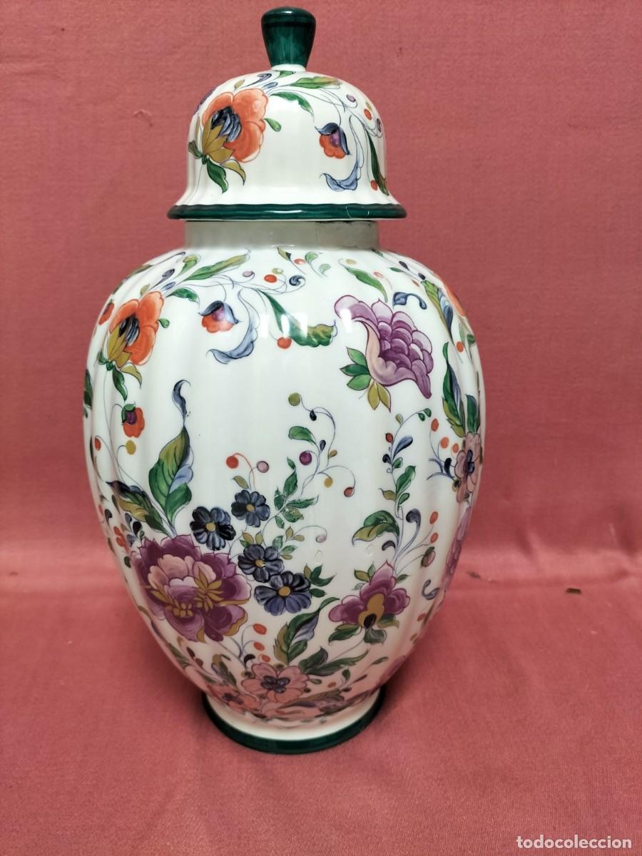 Antig&uuml;edades: Tibor oriental decorado con flores - Foto 1