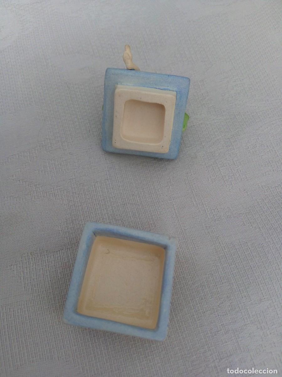 Antig&uuml;edades: CAJITA DE PORCELANA BISCUIT - Foto 6
