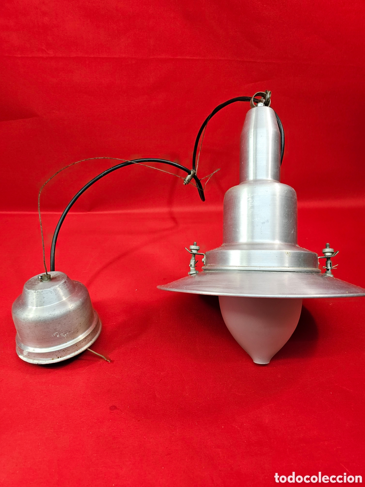 Antig&uuml;edades: L&aacute;mpara retro industrial de aluminio - Foto 2