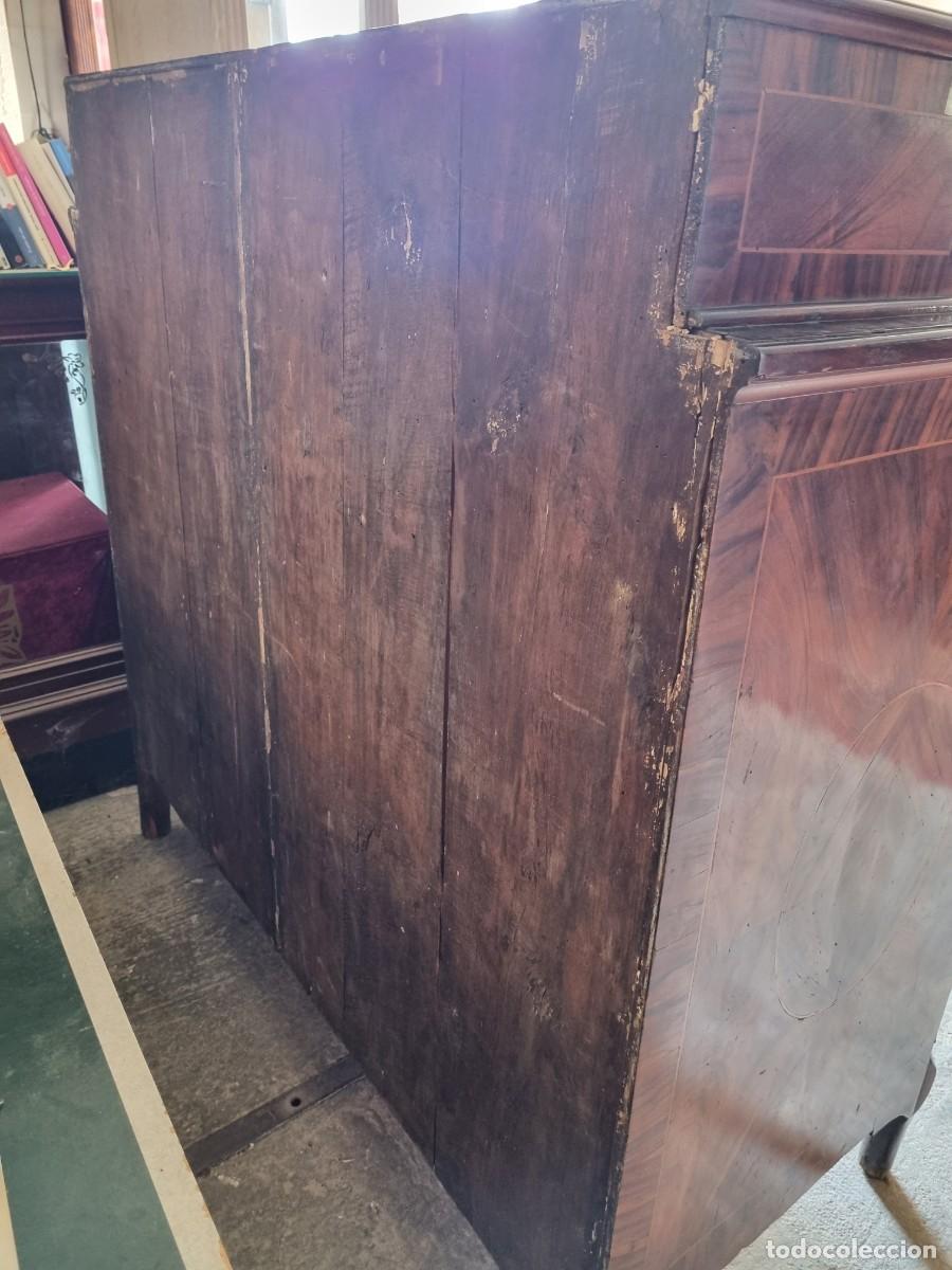 Antig&uuml;edades: C&oacute;moda de estilo isabelino - Foto 7