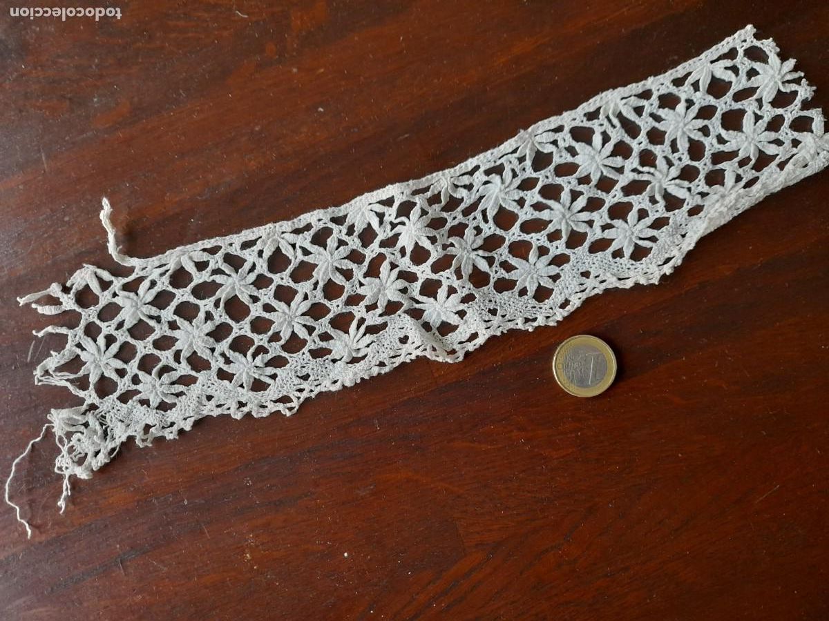 Antig&uuml;edades: Una bonda o flecon de algod&oacute;n en forma curvada, cinco modelos a elegir - Foto 2