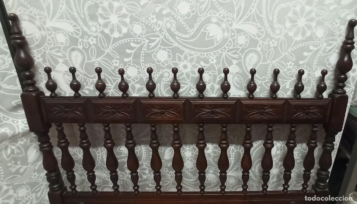 Antig&uuml;edades: Cabecero cama ronde&ntilde;o - Foto 5