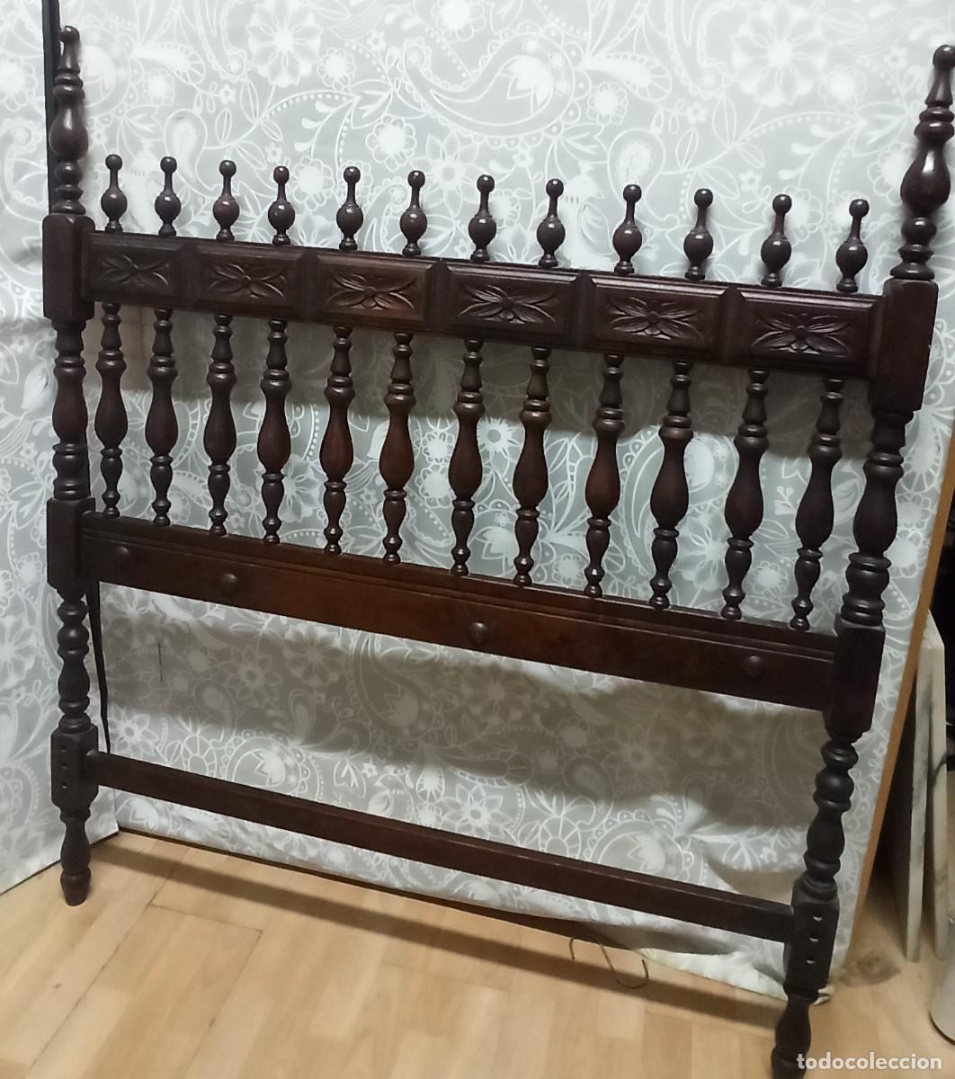 Antig&uuml;edades: Cabecero cama ronde&ntilde;o - Foto 1