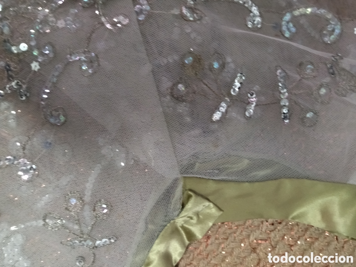 Antig&uuml;edades: Traje de fallera. Sin marca. Pone un n&uacute;mero 4 - Foto 8