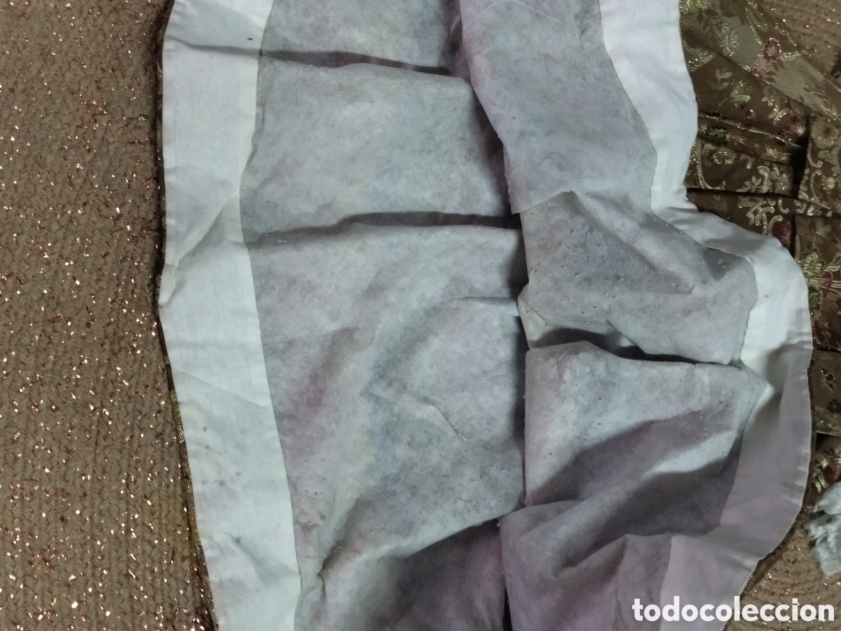 Antig&uuml;edades: Traje de fallera. Sin marca. Pone un n&uacute;mero 4 - Foto 14