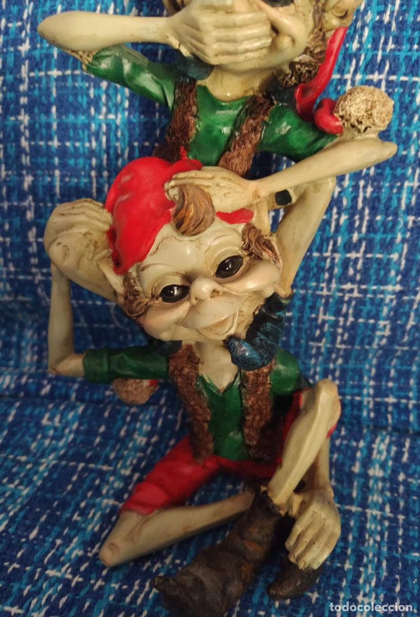 Antig&uuml;edades: Figura duendes resina - Foto 4