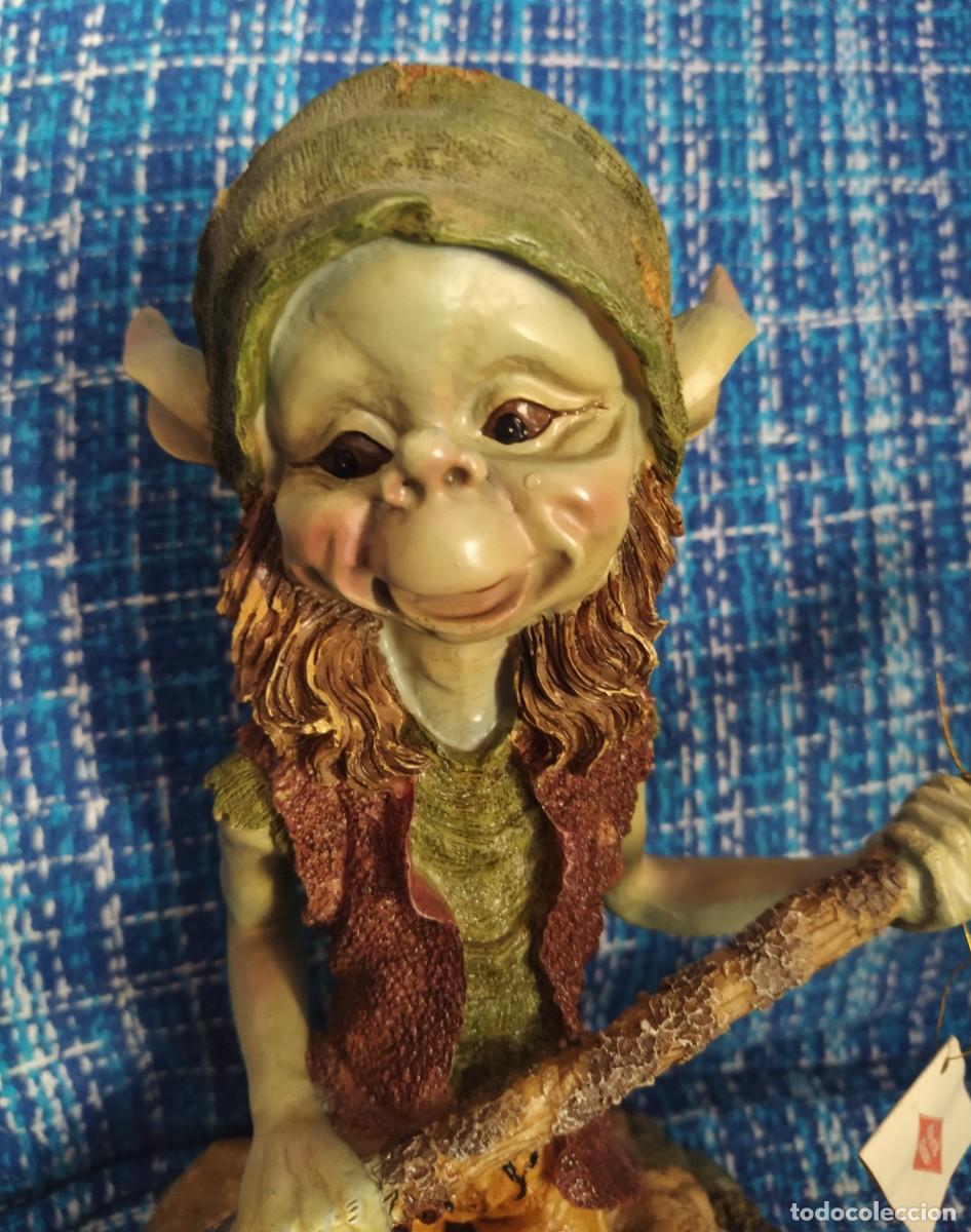Antig&uuml;edades: Figura duende resina - Foto 6