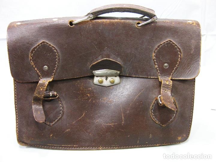 Antig&uuml;edades: CARTERA DE CUERO PARA DE COLEGIO PARA LOS LIBROS - Foto 2