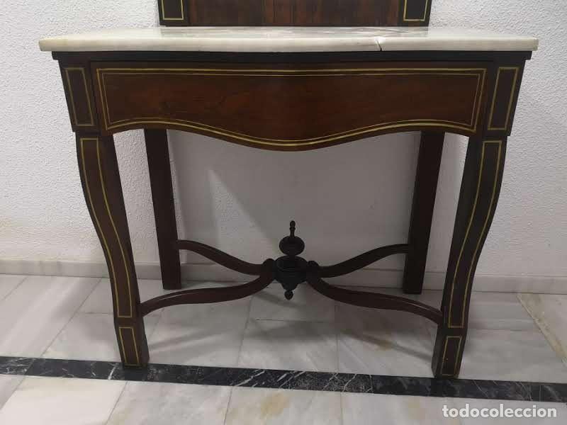 Antig&uuml;edades: Consola con incrustaci&oacute;n dorada y espejo - Foto 13