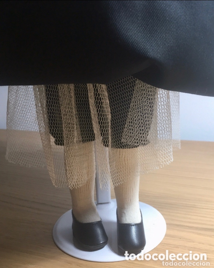 Antig&uuml;edades: Mu&ntilde;eca Monja Porcelana - Foto 10