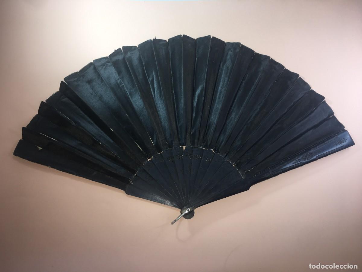 Antig&uuml;edades: ABANICO ANTIGUO NEGRO DE LUTO - Foto 1