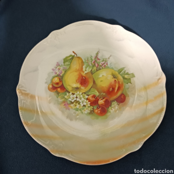 Antig&uuml;edades: Plato de frutas de porcelana - Foto 1