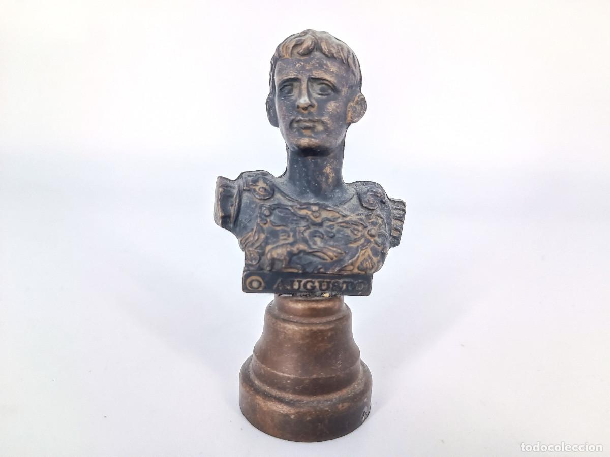 Antig&uuml;edades: Busto de julio cesar de metal - Foto 1