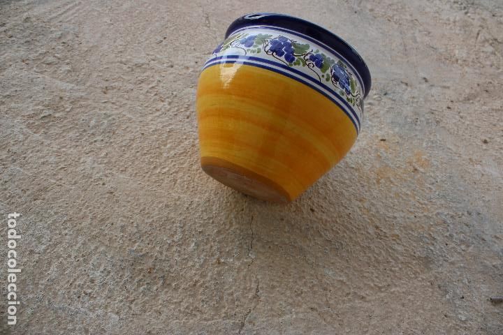 Antig&uuml;edades: macetero de ceramica con uvas - Foto 3