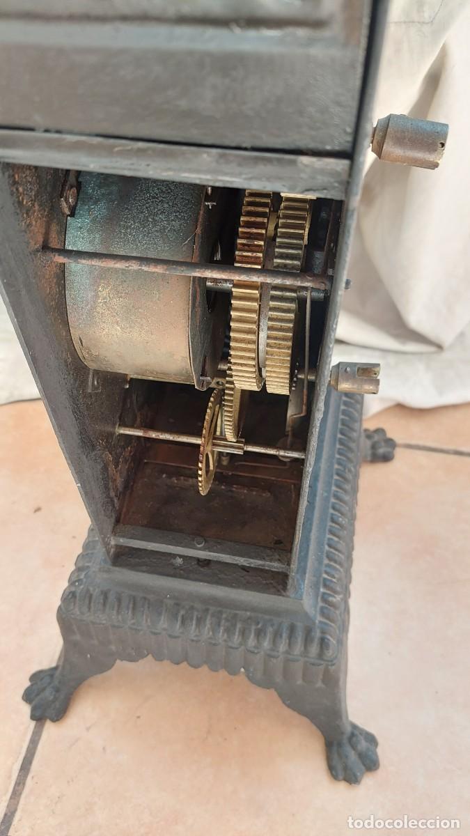 Antig&uuml;edades: Antiguo asador de pollos. - Foto 3
