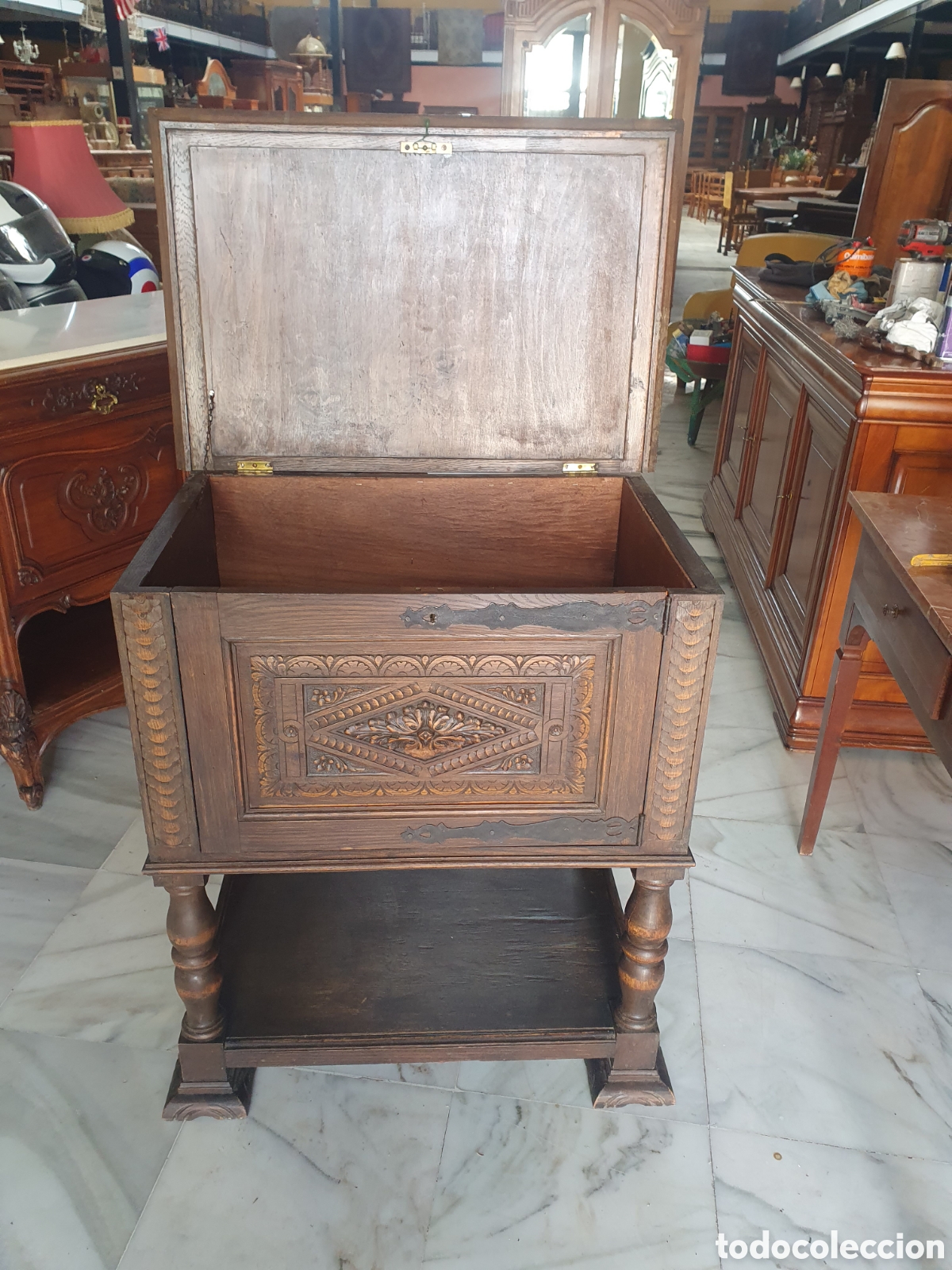 Antig&uuml;edades: Mueble auxiliar - Foto 6