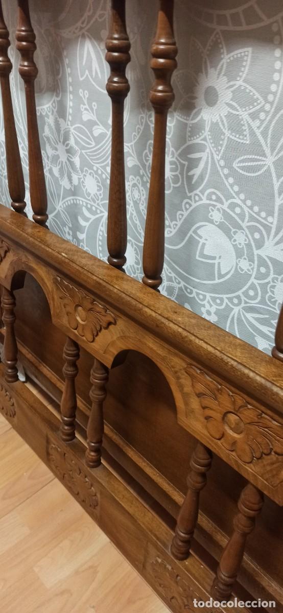 Antig&uuml;edades: Cabecero y piecero madera castellano - Foto 5