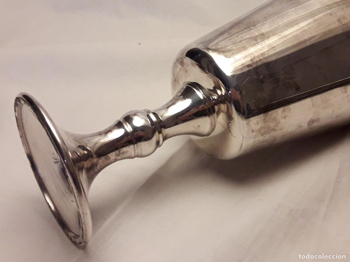 Antig&uuml;edades: Bella copa o c&aacute;liz con ba&ntilde;o de plata - Foto 6