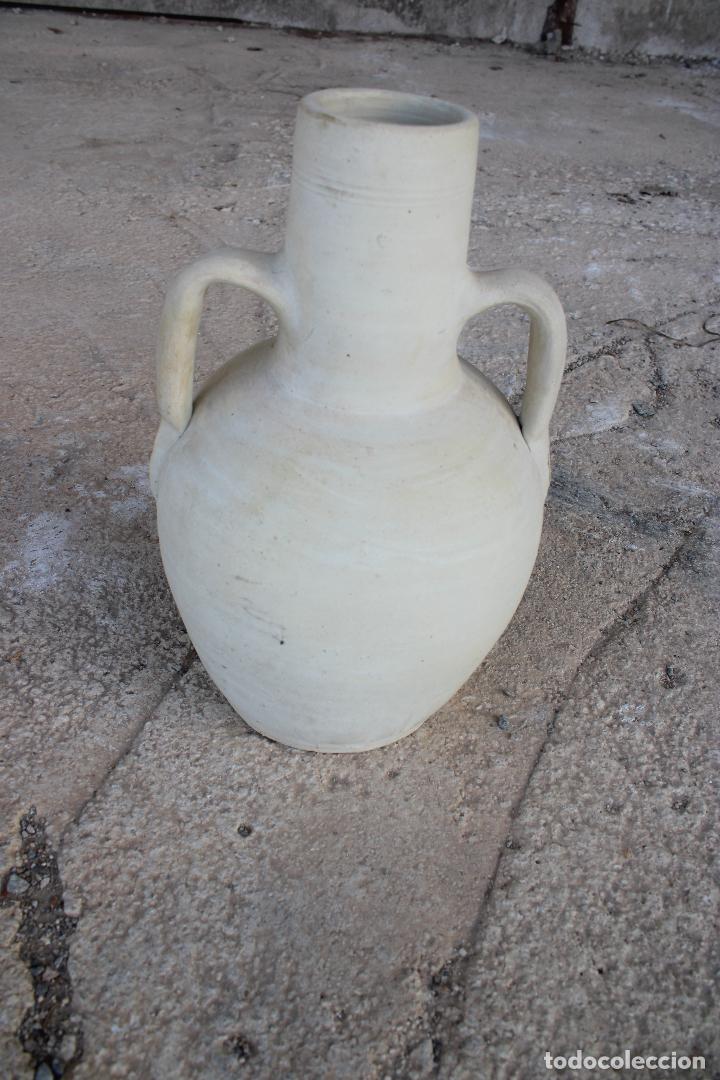 Antig&uuml;edades: botijo de agost - Foto 2