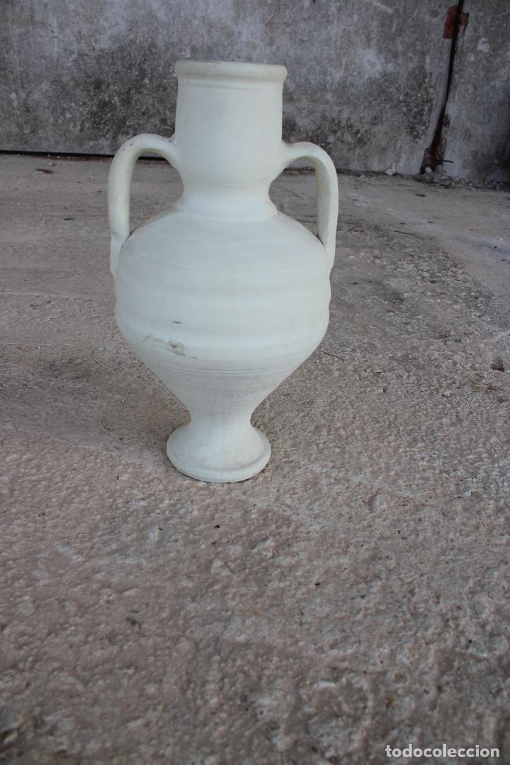 Antig&uuml;edades: botijo de agost - Foto 2