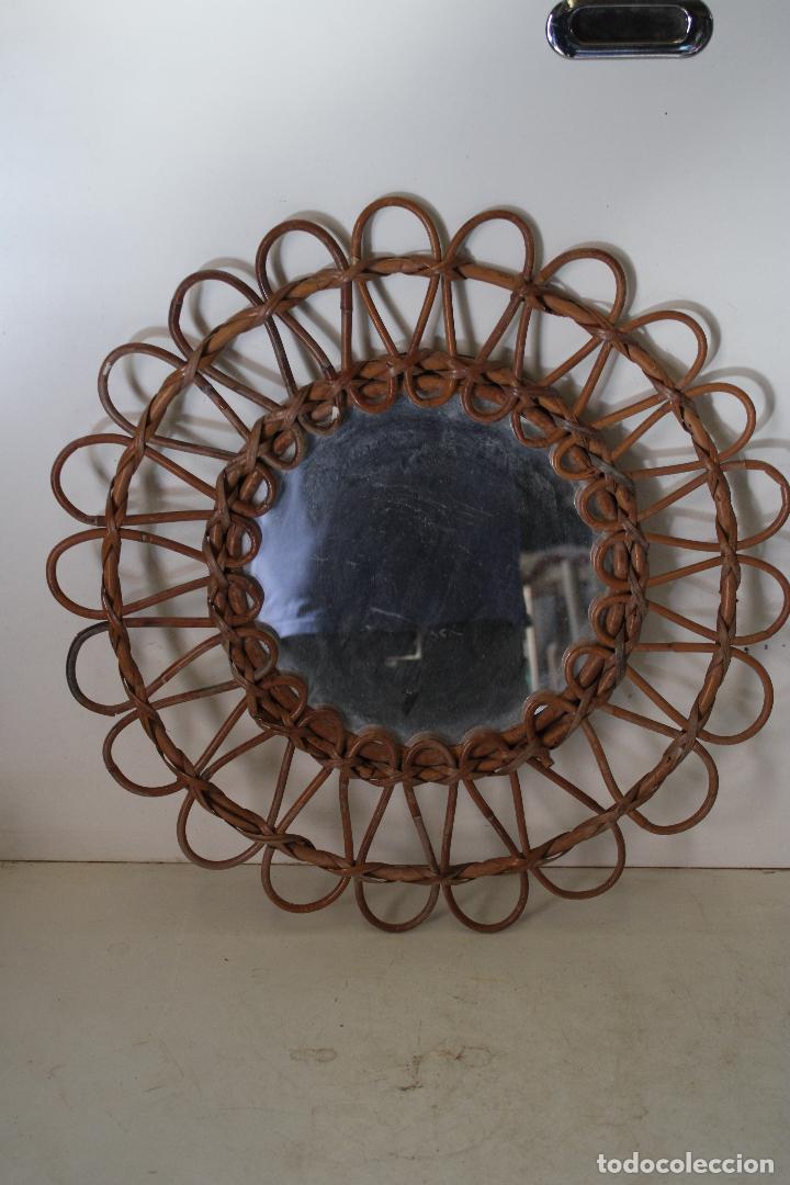 Antig&uuml;edades: espejo sol de mimbre - Foto 2