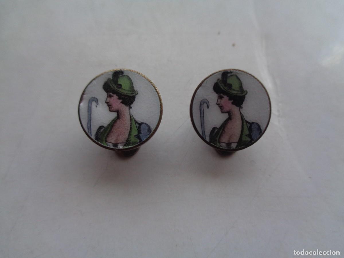 Antig&uuml;edades: PAREJA DE GEMELOS CON ESMALTE VIENES - Foto 1