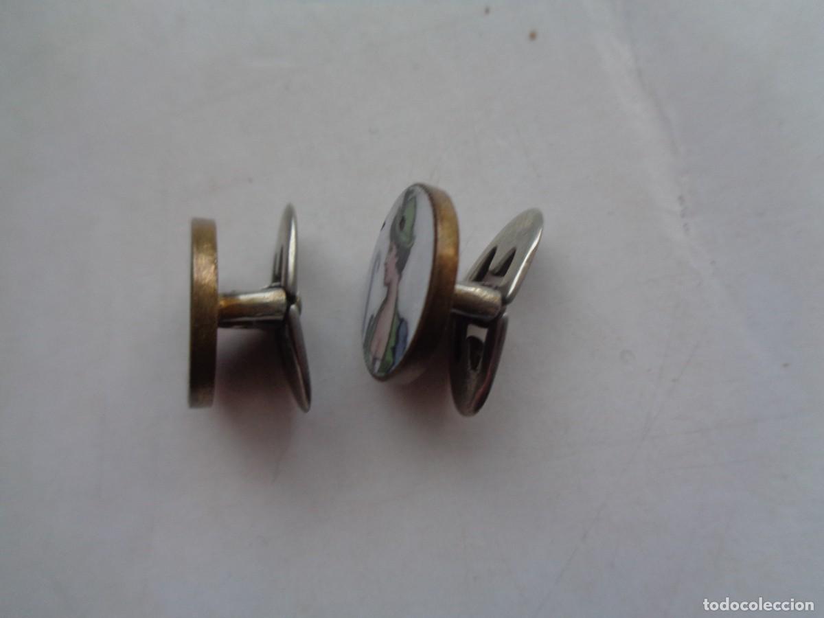 Antig&uuml;edades: PAREJA DE GEMELOS CON ESMALTE VIENES - Foto 2