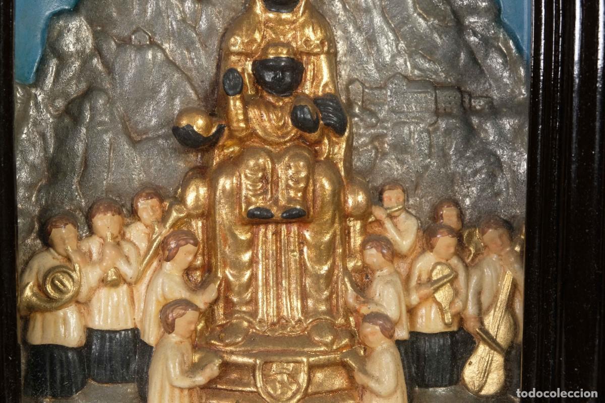 Antig&uuml;edades: Urna en madera con relieve de La Moreneta en yeso - Foto 4
