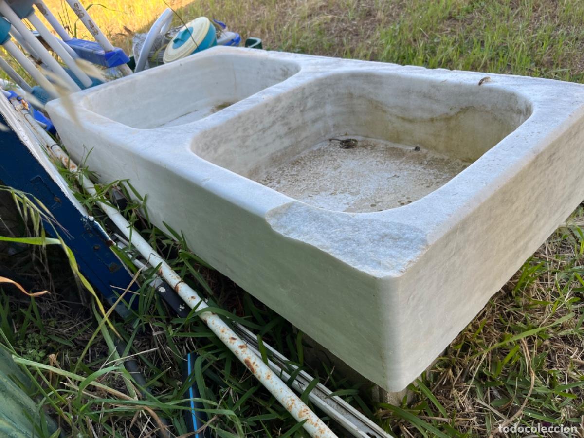 Antig&uuml;edades: Fregadero m&aacute;rmol antiguo