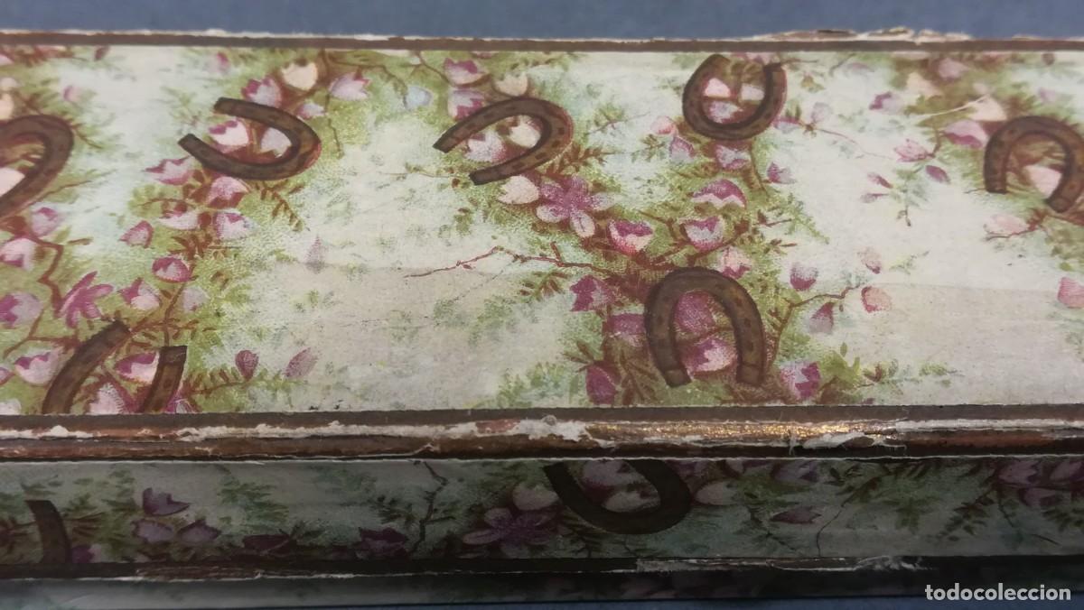 Antig&uuml;edades: CAJAS ANTIGUAS DE ABANICOS - Foto 7