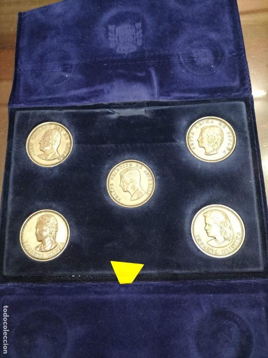 Antig&uuml;edades: Medalla de los reyes de Espa&ntilde;a - Foto 2