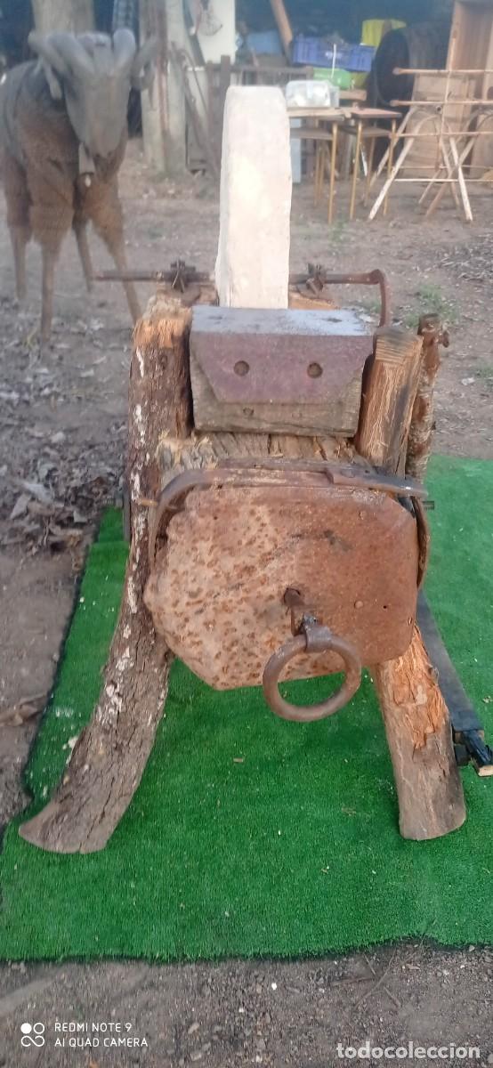 Antig&uuml;edades: ANTIGUA RUEDA DE AFILAR - Foto 4