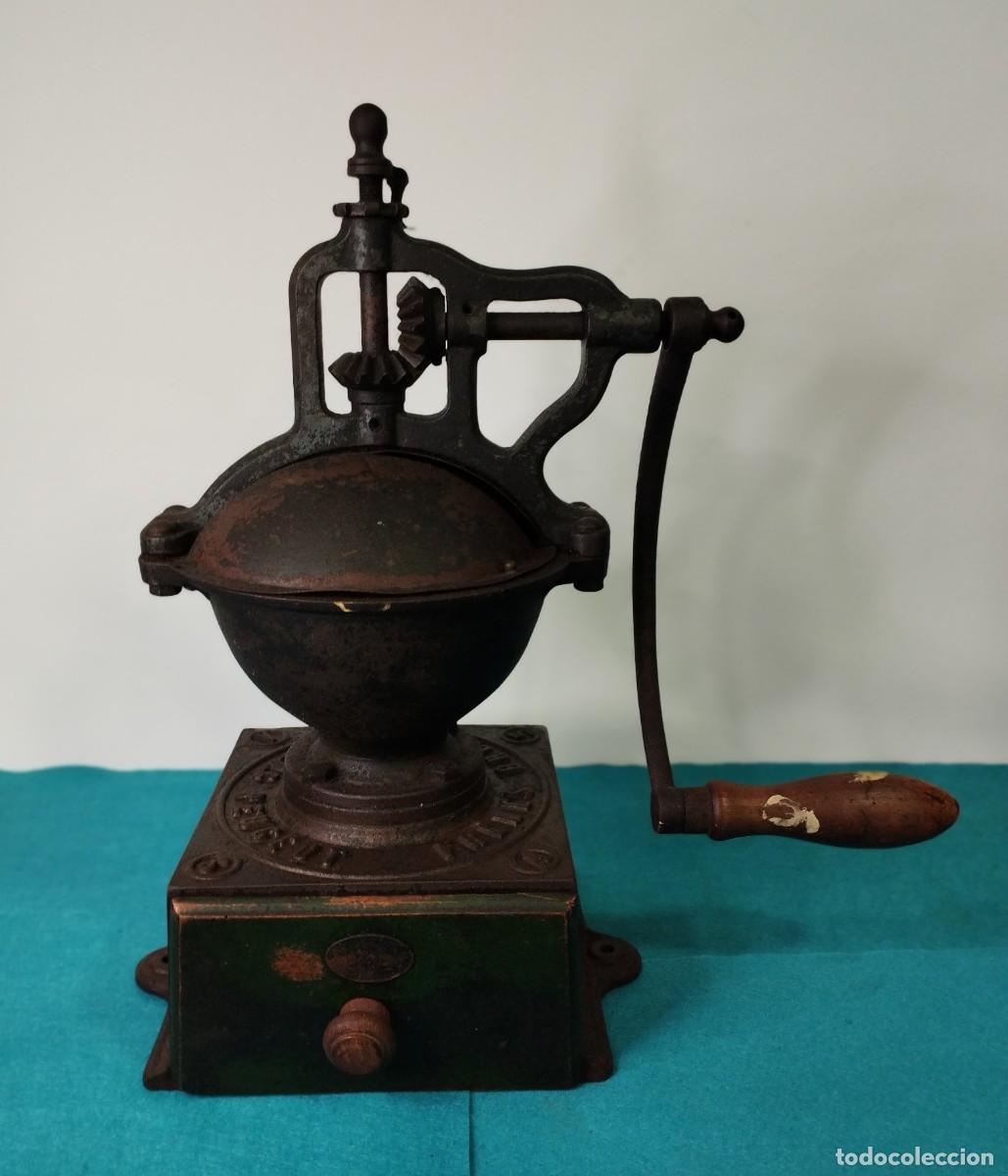 Antiquit&auml;ten: Antiguo Molino de Caf&eacute; de Manivela Peugeot A3/ Antique Peugeot Coffee Grinder // jrsanchezantiques