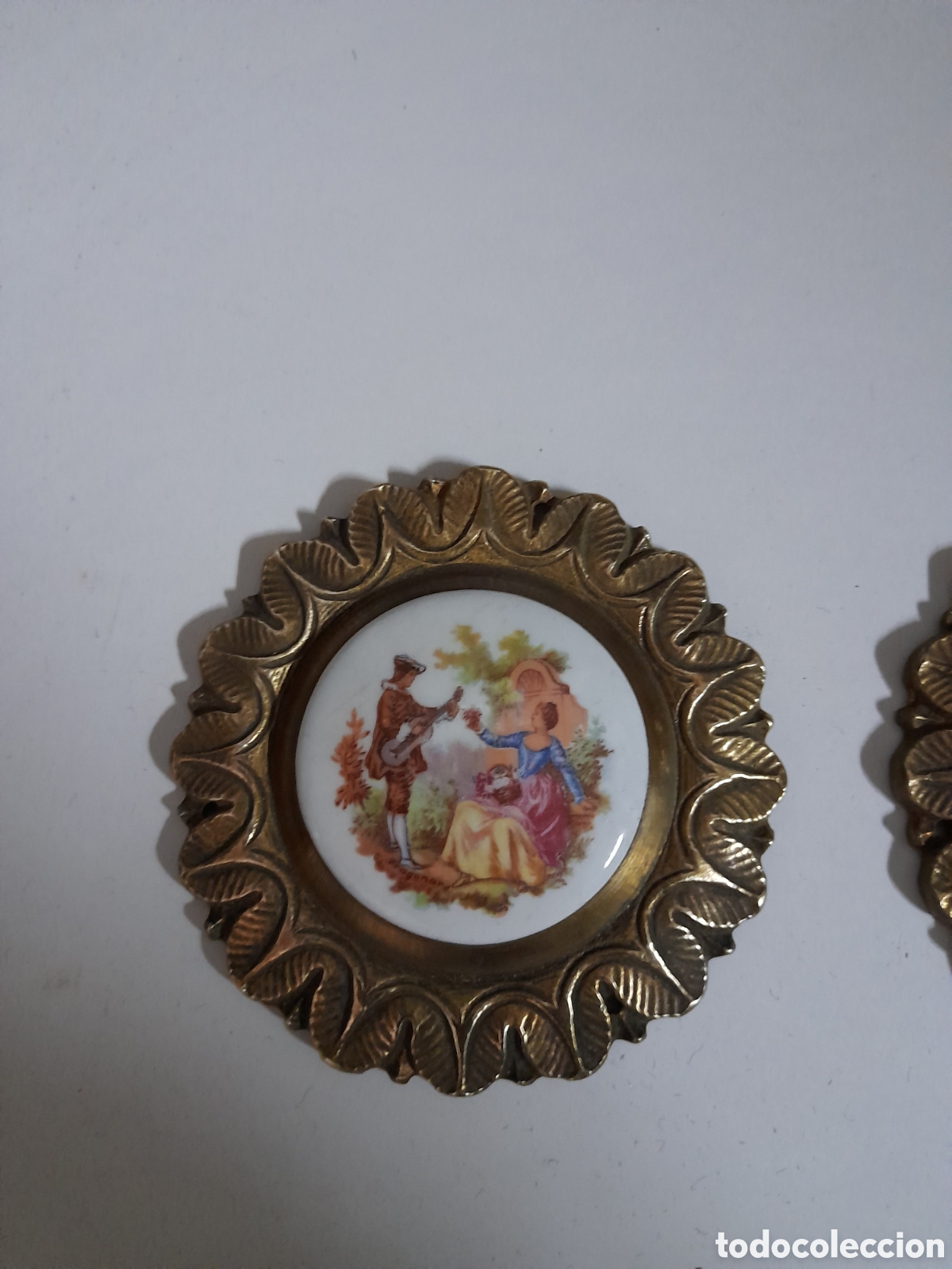 Antig&uuml;edades: Rosetones de bronce y ceramica estilo limoges - Foto 3