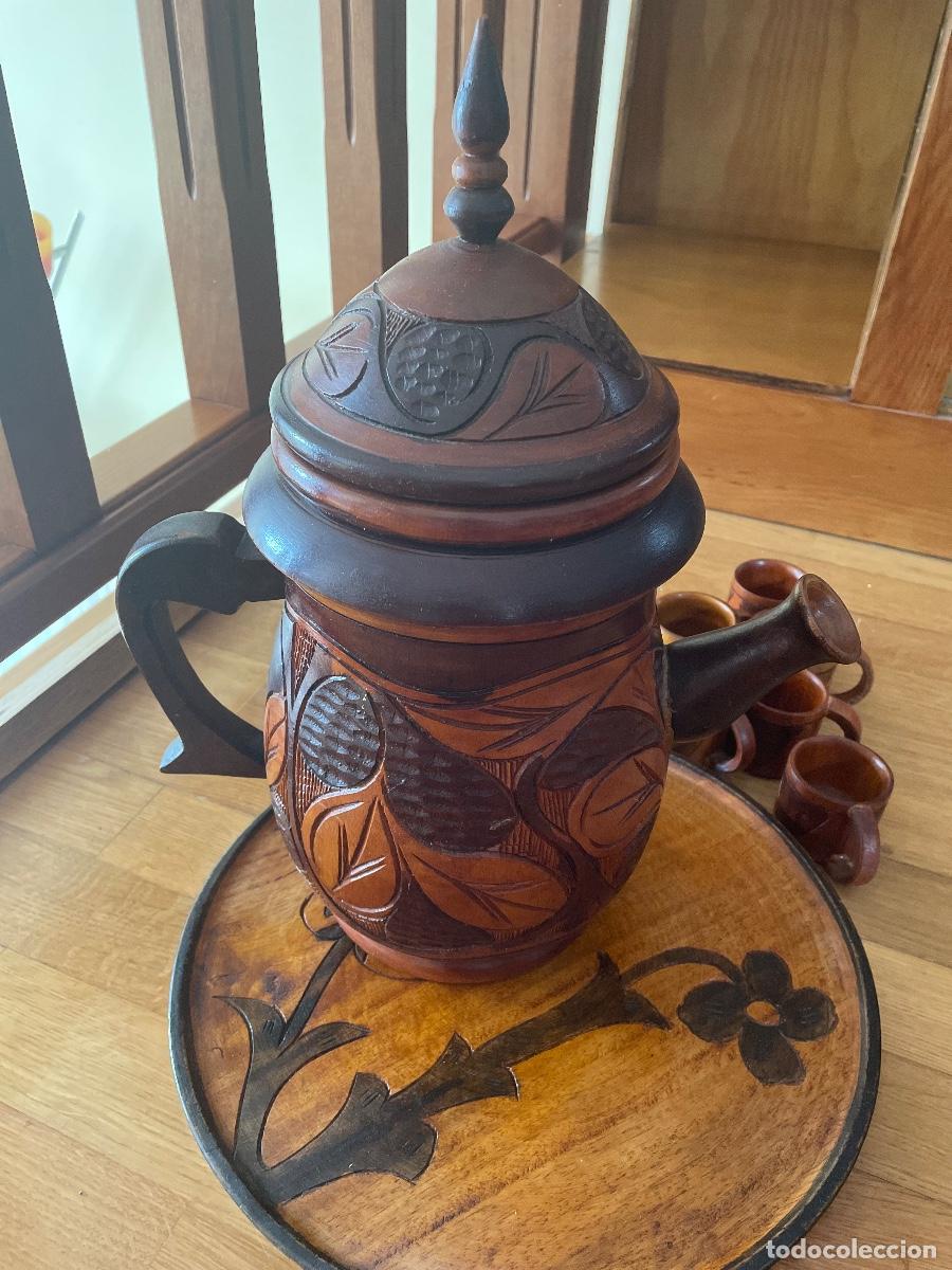 Antig&uuml;edades: JUEGO DE CAFE DE MADERA - Foto 2