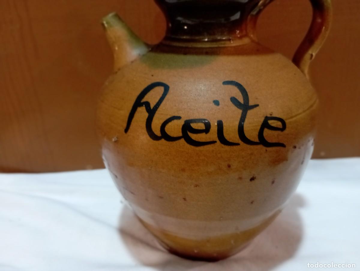 Antig&uuml;edades: aceitera - Foto 3